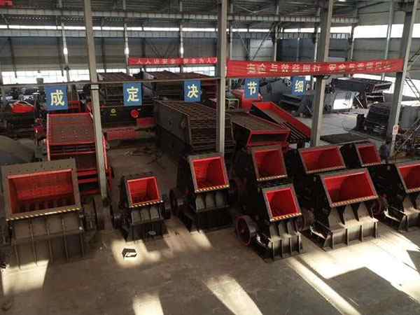 山东小型重锤破碎机公司