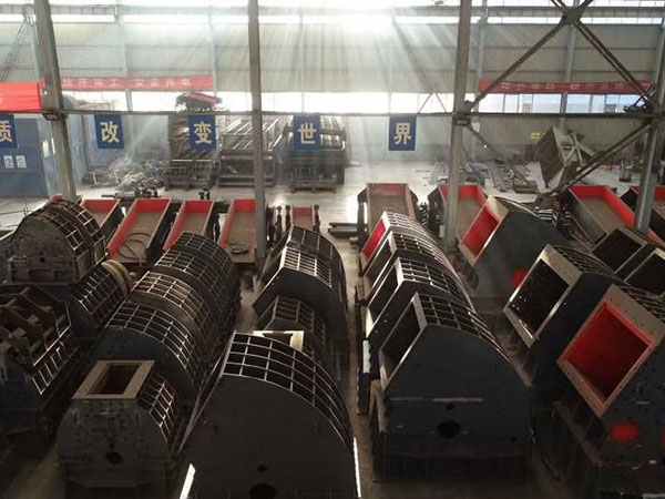 山东轮胎式重锤破碎机如何