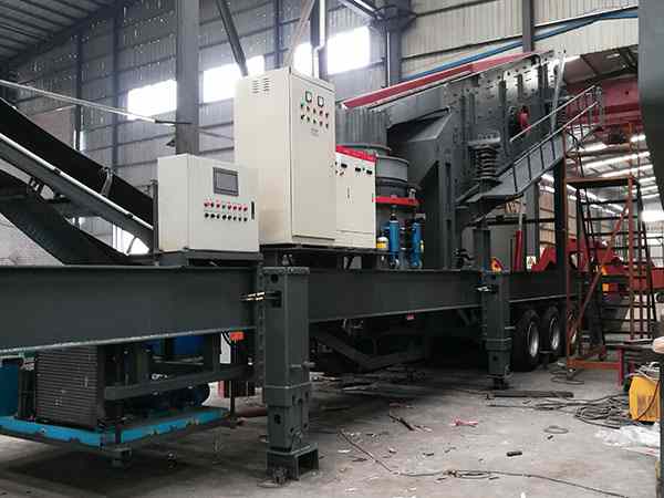 山西大形车载移动破碎机图片