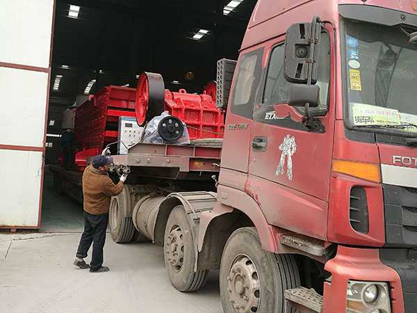 宁夏石头移动破碎机安装