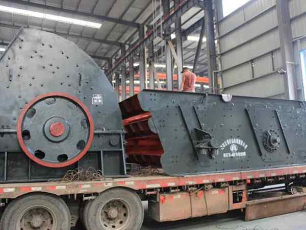 山西大形车载重锤破碎机安装