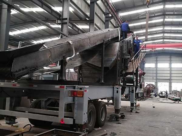 重庆带回料的重锤破碎机价格多少