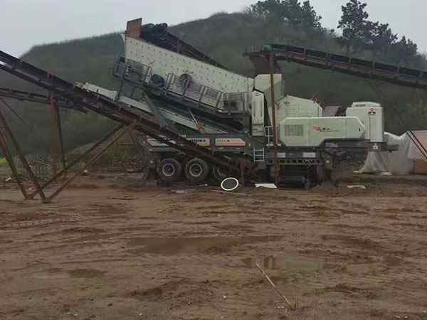 上海颚式移动破碎机小型