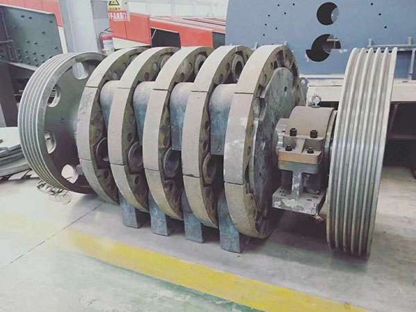 河北轮式移动破碎机视频