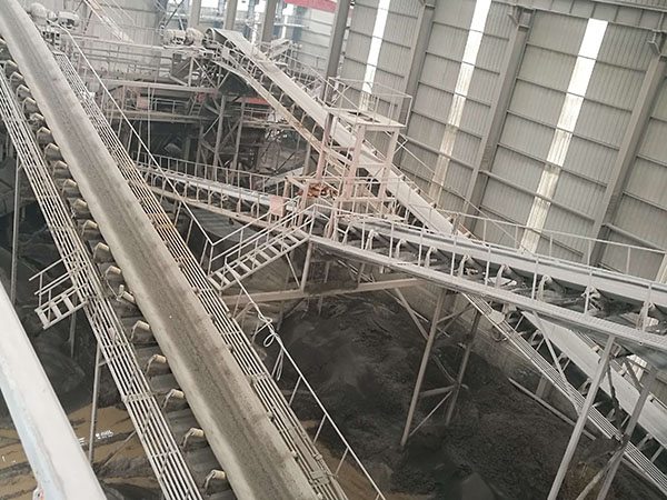 黑龙江大型移动破碎机厂商