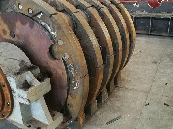 天津轮式移动破碎机出售