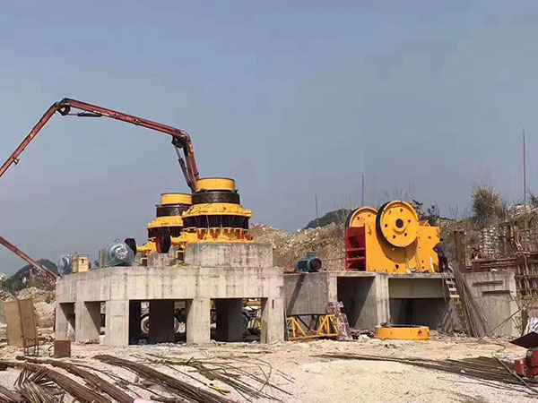 海南贵州移动破碎机二手