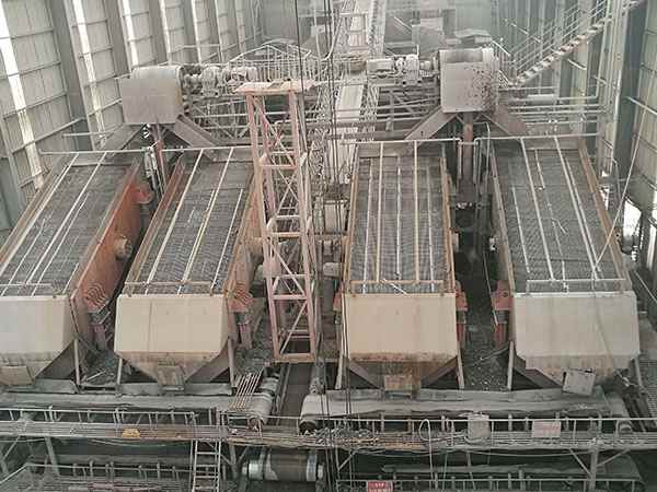 青海粗碎重锤破碎机配件