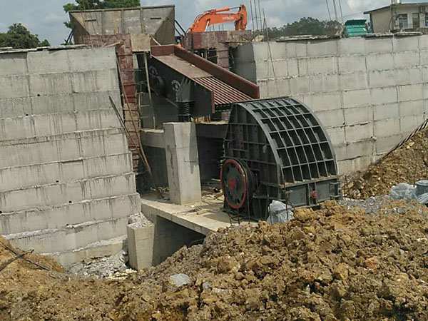 贵州带回料的重锤破碎机型号