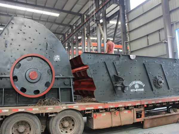 大形车载移动式破碎机售价