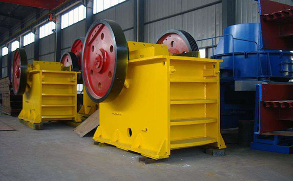 菱镁矿粉碎机 菱镁矿粉碎机
