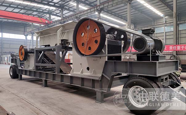 移动建筑垃圾破碎机